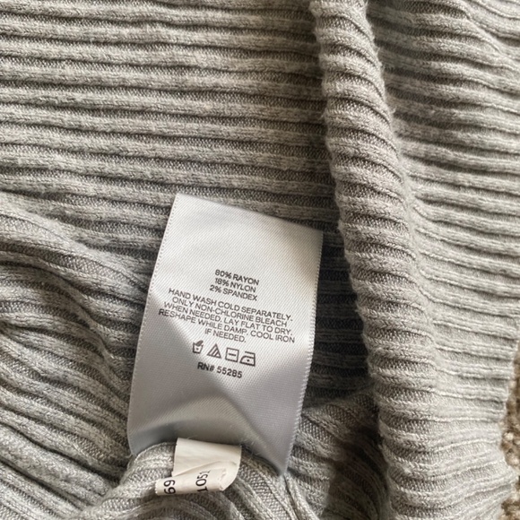 Express Women’s Grey Long Sleeve Cardigan Size XL - Picture 6 of 13